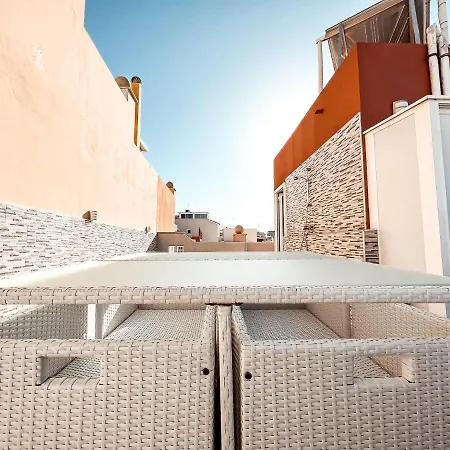Hébergement de vacances Townhouse With Ac In Callao Salvaje, Sonia, Cs148 Callao Salvaje
