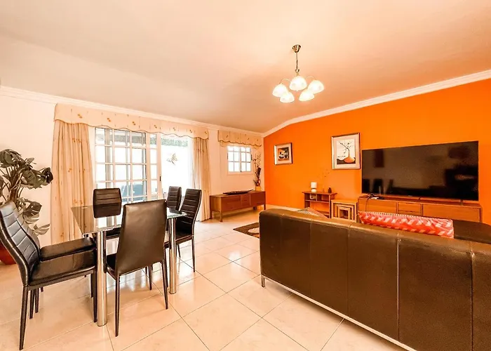 Semesterbostad Townhouse With Ac In Callao Salvaje, Sonia, Cs148 *