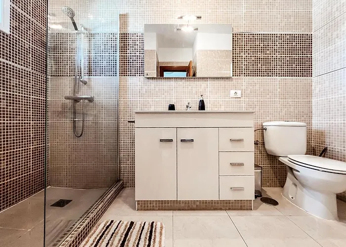 Semesterbostad Townhouse With Ac In Callao Salvaje, Sonia, Cs148 *