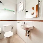 Townhouse With Ac In Callao Salvaje, Sonia, Cs148 別荘