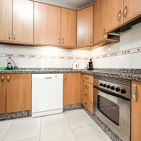 Townhouse With Ac In Callao Salvaje, Sonia, Cs148 度假居 *