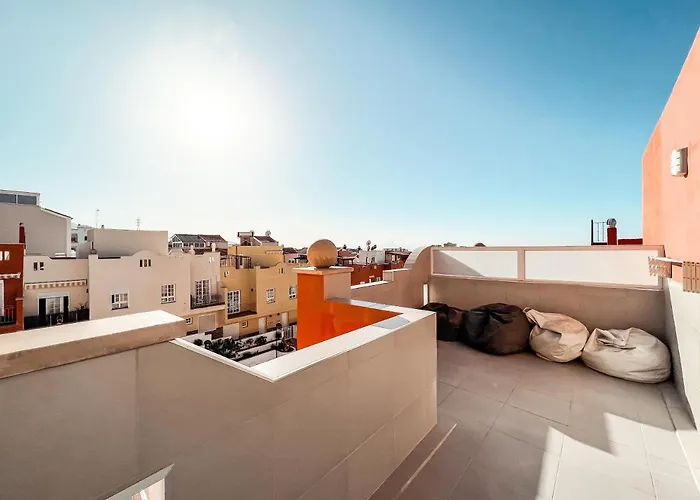 Dom wakacyjny Townhouse With Ac In Callao Salvaje, Sonia, Cs148 *