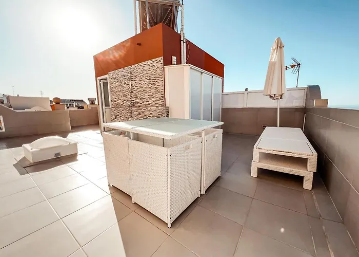 Townhouse With Ac In Callao Salvaje, Sonia, Cs148 Callao Salvaje